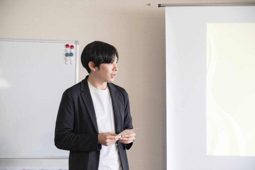 12月の月報